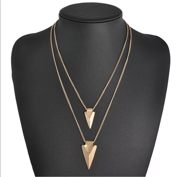 🌻 5$25 🌻 Gold Tiered Boho Layered Necklace - Picture 2 of 7